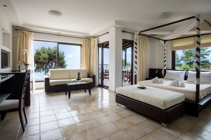 Imagen de la habitación del Hotel Elani Bay Resort. Foto 6