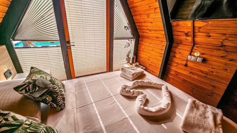 Imagen de la habitación del Hotel Elasu Bodrum. Foto 17