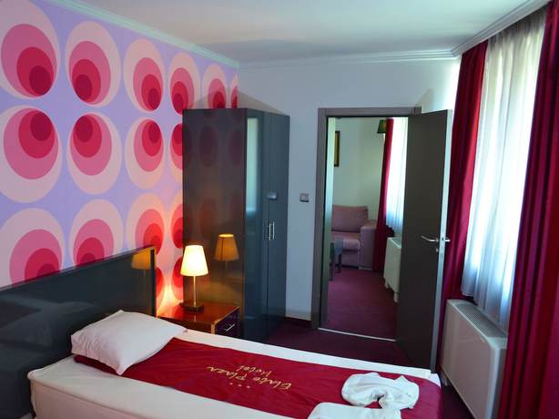 Imagen de la habitación del Hotel Elate Plaza Business. Foto 10