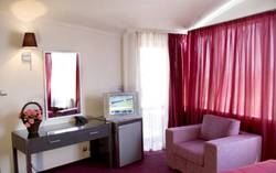 Imagen general del Hotel Elate Plaza. Foto 9