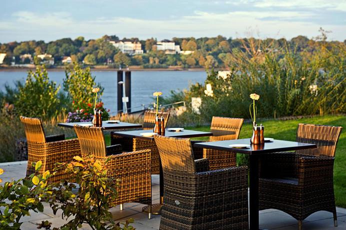 Imagen de los exteriores del Hotel Elaya Hotel Hamburg Finkenwerder. Foto 5
