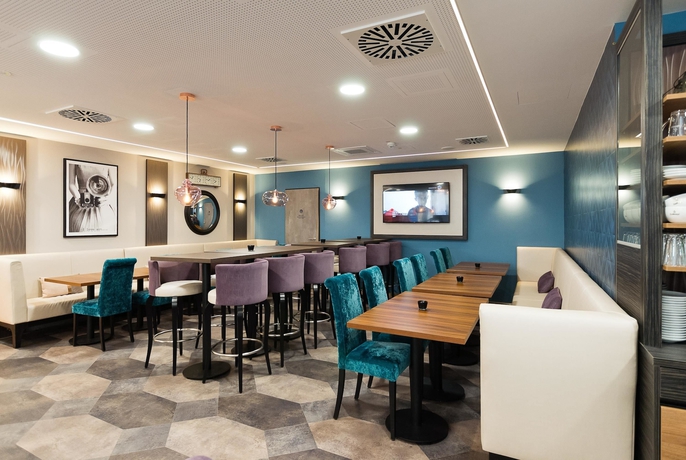 Imagen del bar/restaurante del Hotel Elaya Munich City. Foto 12