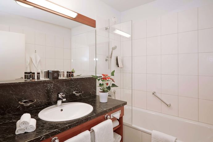 Imagen de la habitación del Hotel Elaya Steinplatte. Foto 22
