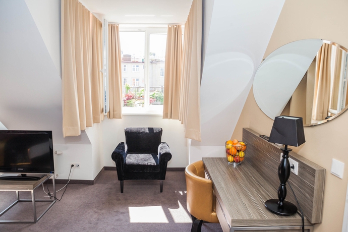Imagen de los interiores del Hotel Elaya Vienna City West. Foto 16