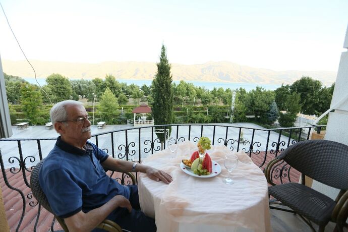 Imagen de la habitación del Hotel Elazig Mavi Gol Otel. Foto 17