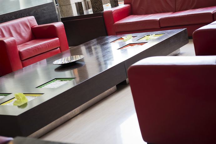 Imagen de los interiores del Hotel Elba Almería Business and Convention. Foto 19