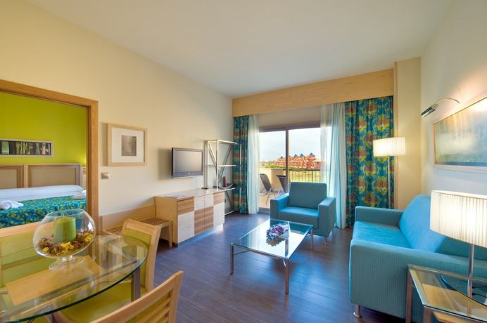 Imagen de la habitación del Hotel Elba Costa Ballena Beach and Thalasso Resort. Foto 15