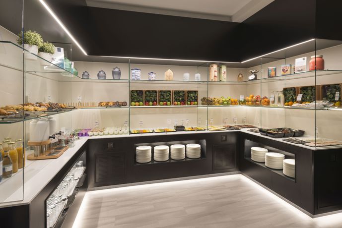 Imagen del bar/restaurante del Hotel Elba Madrid Alcalá. Foto 3