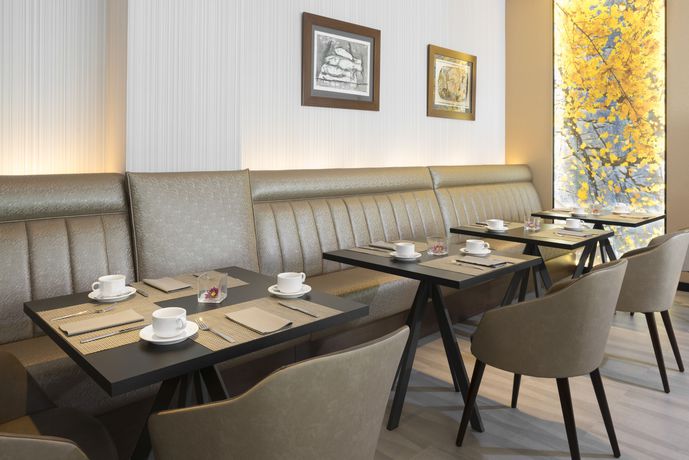 Imagen del bar/restaurante del Hotel Elba Madrid Alcalá. Foto 5