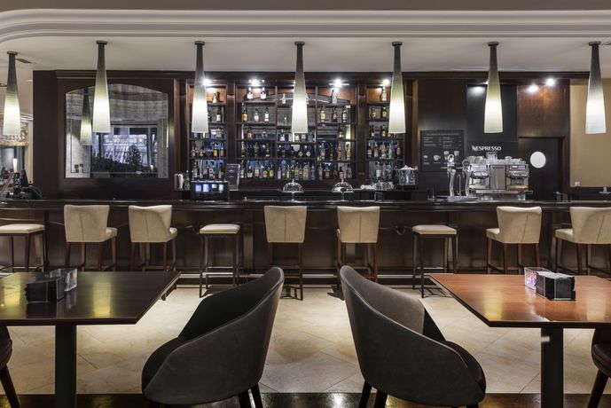 Imagen del bar/restaurante del Hotel Elba Madrid Alcalá. Foto 8