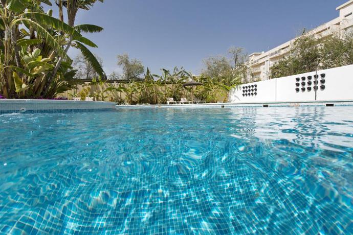 Imagen de la piscina del Hotel Elba Motril Beach and Business. Foto 19