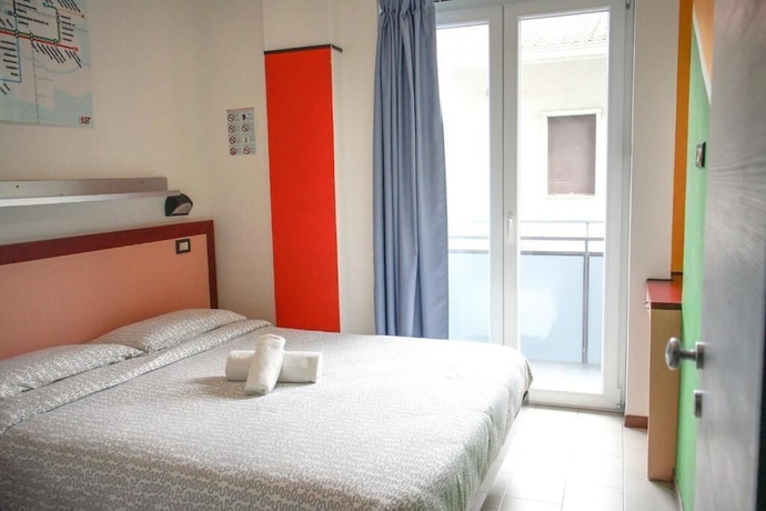 Imagen de la habitación del Hotel Elba, Rimini. Foto 2