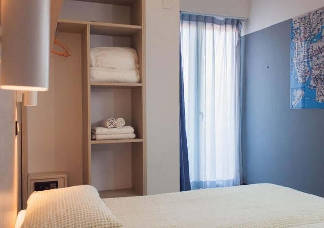 Imagen de la habitación del Hotel Elba, Rimini. Foto 11