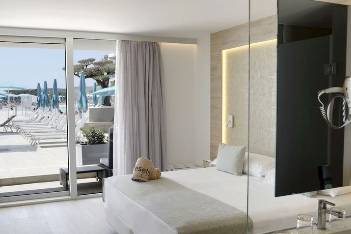 Imagen de la habitación del Hotel Elba Sunset Mallorca Thalasso Spa. Foto 5