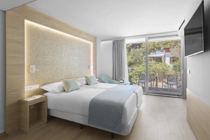 Imagen de la habitación del Hotel Elba Sunset Mallorca Thalasso Spa. Foto 10