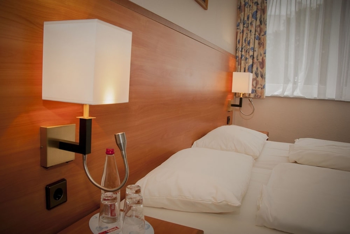 Imagen de la habitación del Hotel Elbbr&uuml;cken. Foto 11