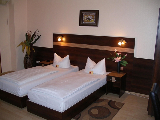 Imagen de la habitación del Hotel Elbe. Foto 4