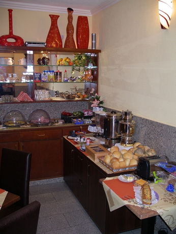 Imagen del bar/restaurante del Hotel Elbe. Foto 3