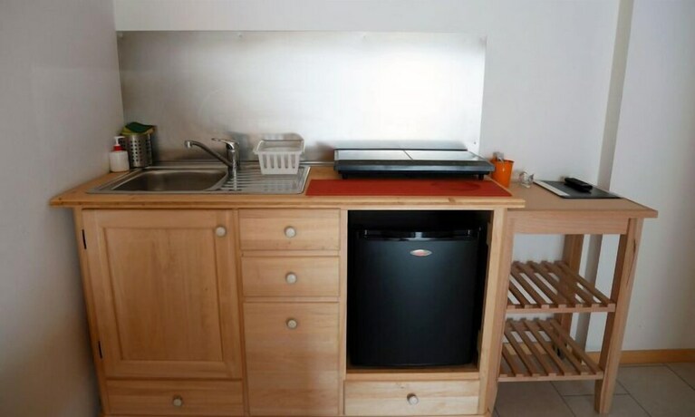 Imagen de la habitación del Hotel Elbele Garn&igrave;. Foto 7