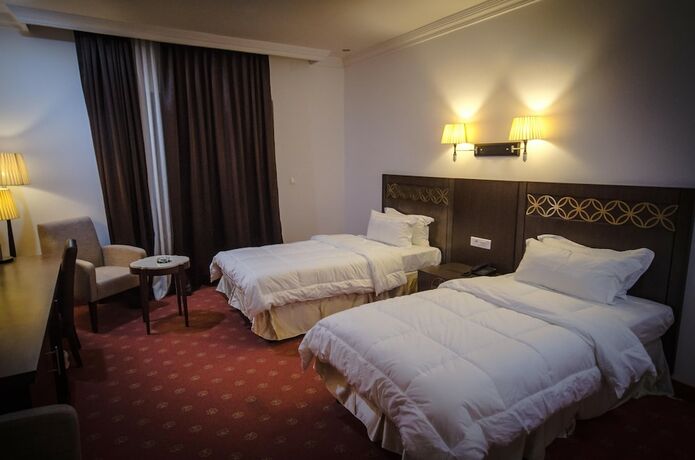 Imagen de la habitación del Hotel Elbey Constantine. Foto 17