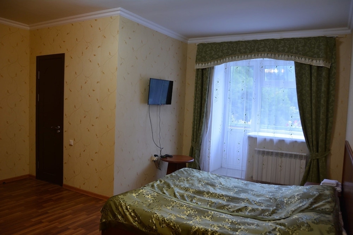Imagen de la habitación del Hotel Elbrus. Foto 4