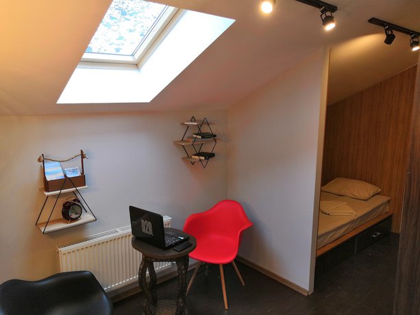 Imagen de la habitación del Hotel Elbrus HiLoft Hostel. Foto 9