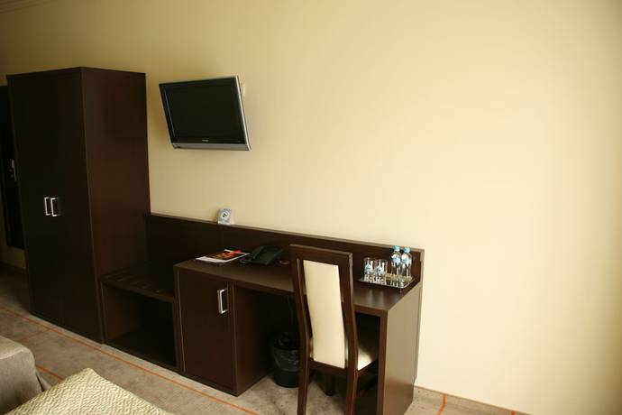 Imagen de la habitación del Hotel Elbrus Spa And Wellness. Foto 11