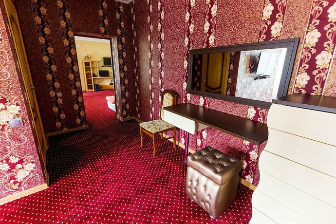 Imagen de la habitación del Hotel El\'brusia. Foto 12