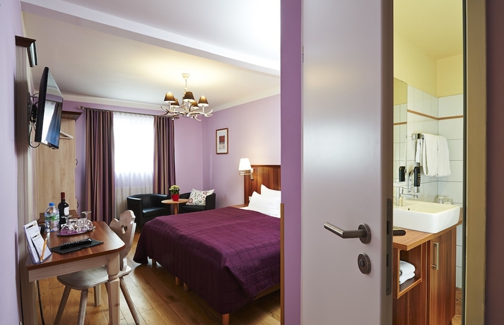 Imagen de la habitación del Hotel Elch. Foto 7