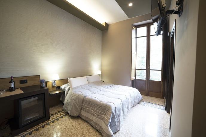 Imagen de la habitación del Hotel Elda, Monte Sant'angelo. Foto 10