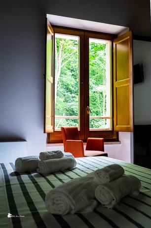 Imagen de la habitación del Hotel Elda, Monte Sant'angelo. Foto 16