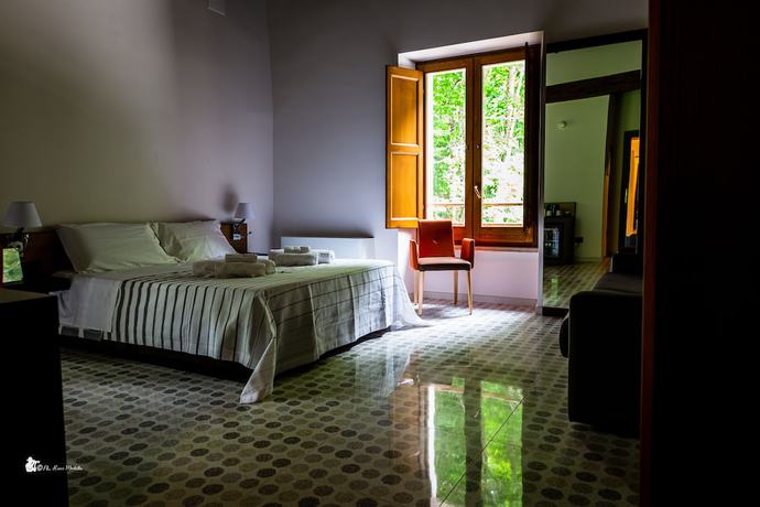 Imagen de la habitación del Hotel Elda, Monte Sant'angelo. Foto 19