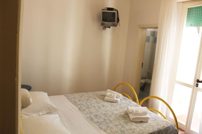 Imagen de la habitación del Hotel Elde. Foto 11