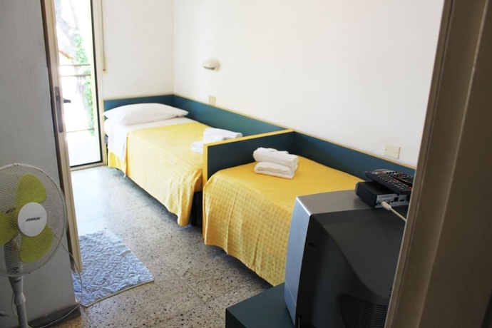 Imagen de la habitación del Hotel Elde. Foto 12