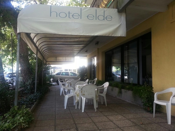 Imagen de la habitación del Hotel Elde. Foto 18