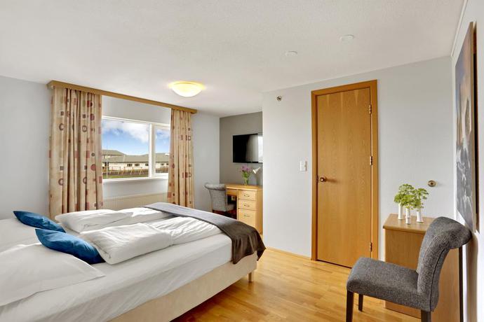 Imagen de la habitación del Hotel Eldey Airport. Foto 9