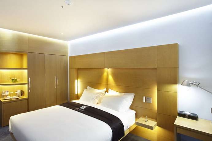 Imagen de la habitación del Hotel Eldis Regent. Foto 15