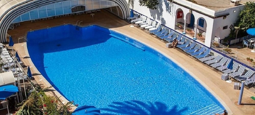 Imagen de la piscina del Hotel El-djazair. Foto 10