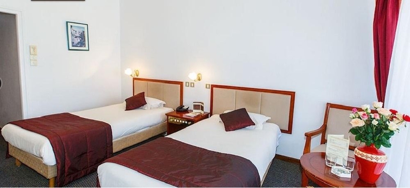 Imagen de la habitación del Hotel El-djazair. Foto 4