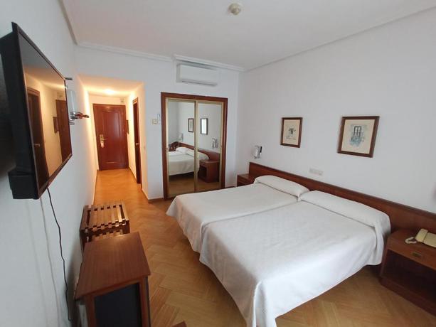 Imagen de la habitación del Hotel Ele Acueducto. Foto 5