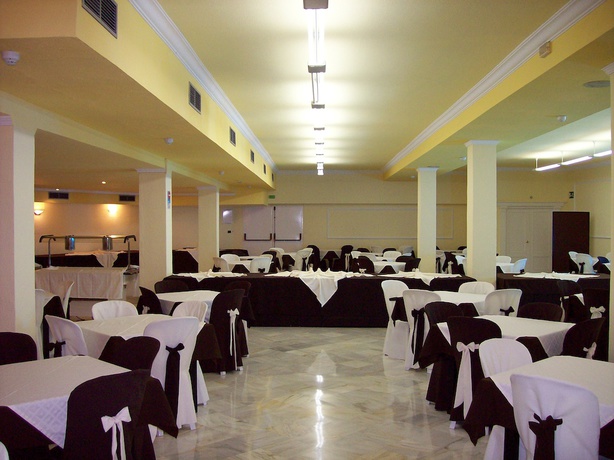 Imagen de los interiores del Hotel Ele La Perla. Foto 5