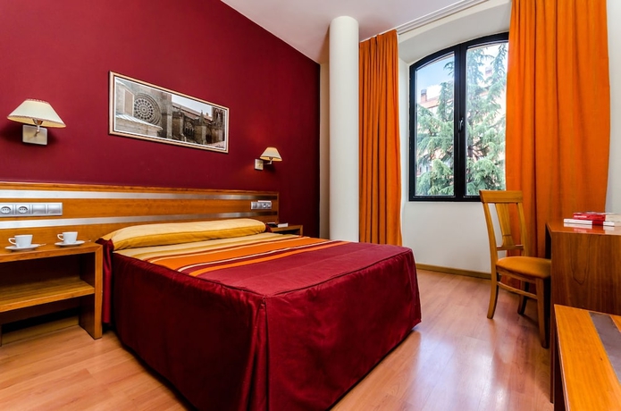 Imagen de la habitación del Hotel Ele Mirador de Santa Ana. Foto 7