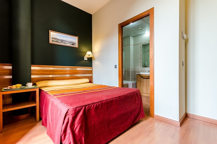 Imagen de la habitación del Hotel Ele Mirador de Santa Ana. Foto 8