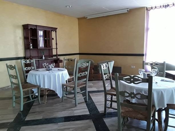 Imagen del bar/restaurante del Hotel Ele Puerta De Monfragüe. Foto 2