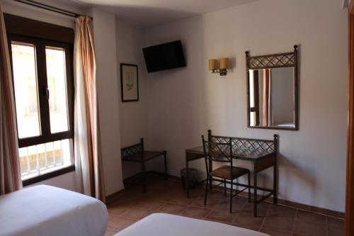 Imagen de la habitación del Hotel Ele Santa Bárbara. Foto 5