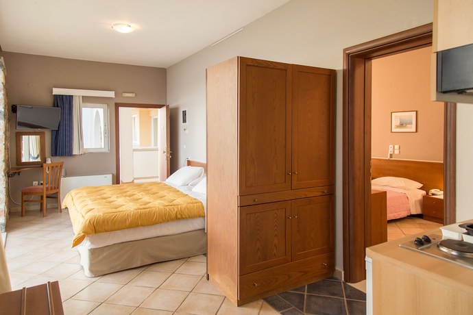 Imagen de la habitación del Hotel Elea Mare. Foto 6
