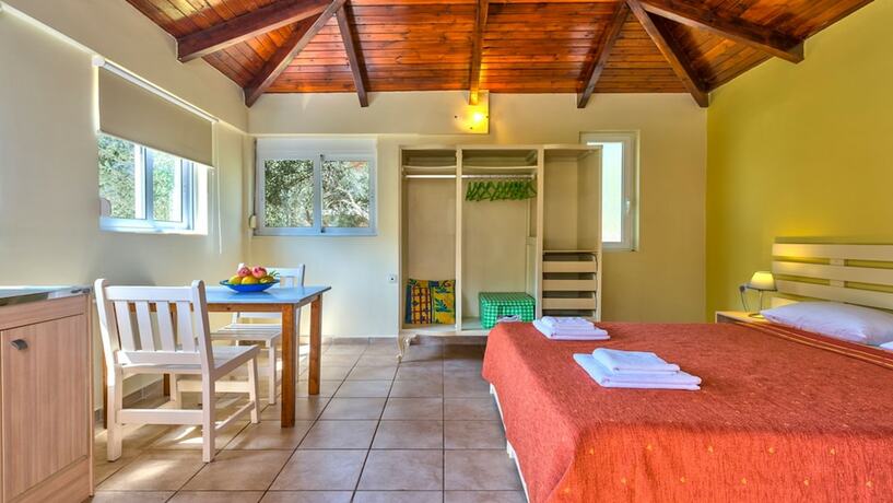 Imagen de la habitación del Hotel Elea apartments. Foto 14