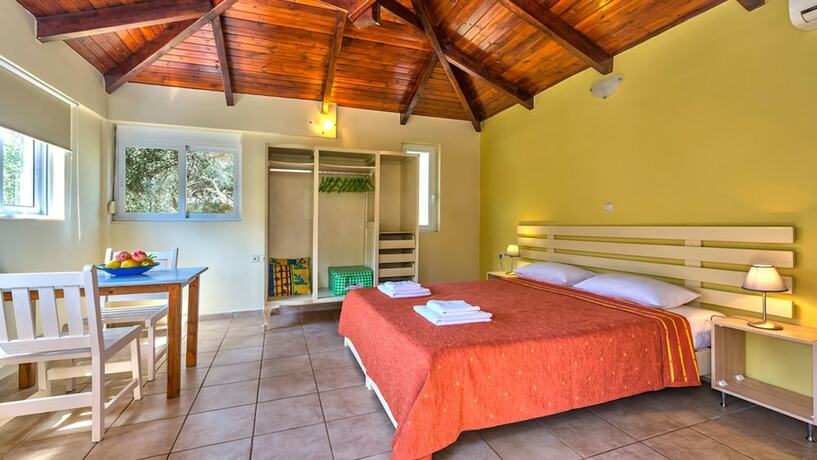 Imagen de la habitación del Hotel Elea apartments. Foto 20