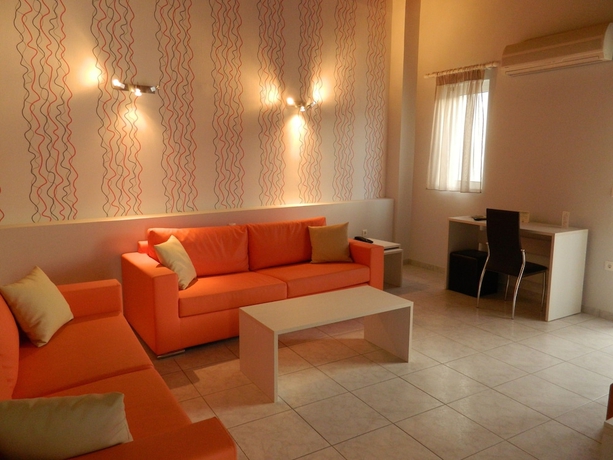Imagen de la habitación del Hotel Eleana, Léucade. Foto 9