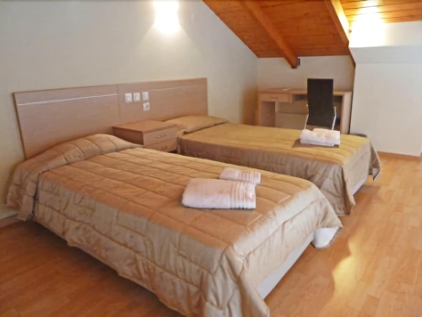 Imagen de la habitación del Hotel Eleana, Léucade. Foto 15